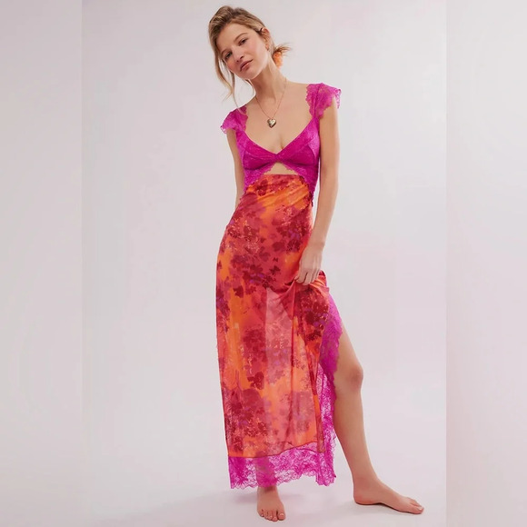 Free People Other - Suddenly Fine Maxi Slip Dress Size Medium Sheer Lace Sweetheart Neckline Dress